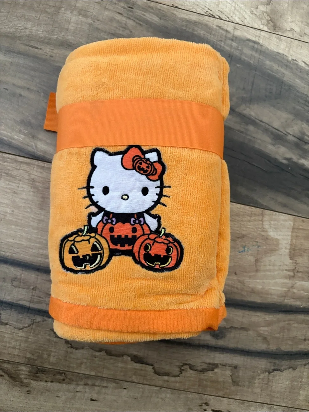 Set of Two Hello Kitty Orange Halloween Hand Towel with Pumpkins NWT